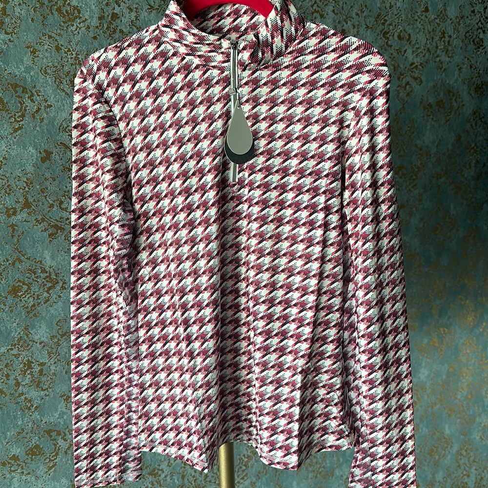 Beautiful Long Sleeve Golf/Tennis Top